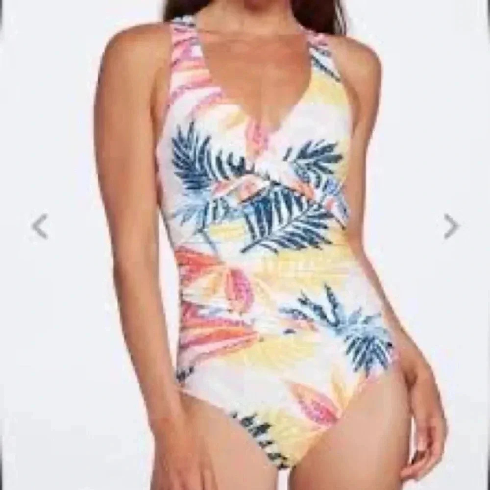 Calia by Carrie Underwood  one piece floral swimsuit Size 16